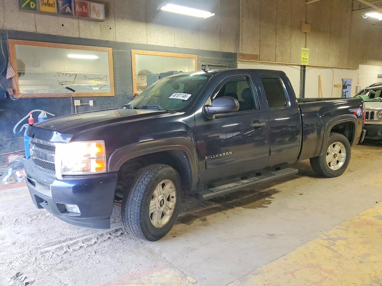 2011 CHEVROLET SILVERADO