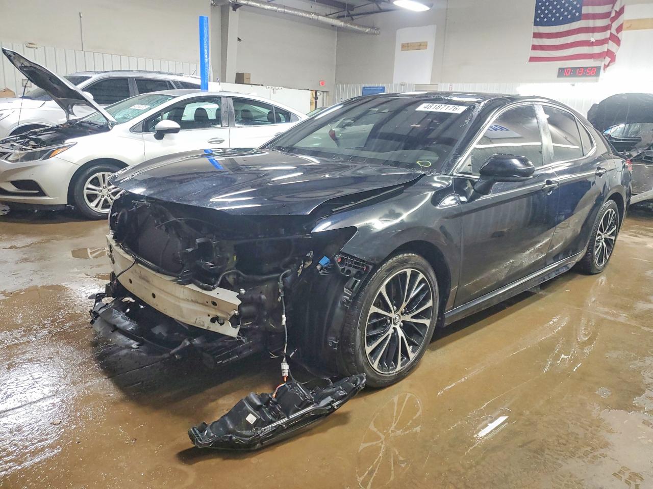 2018 TOYOTA CAMRY
