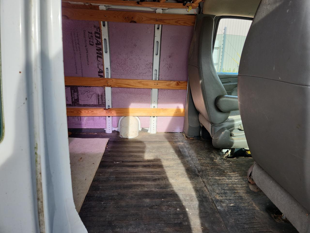 2011 GMC SAVANA