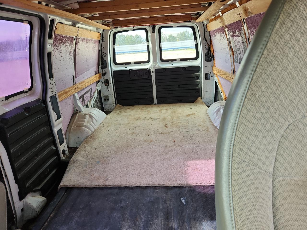 2011 GMC SAVANA