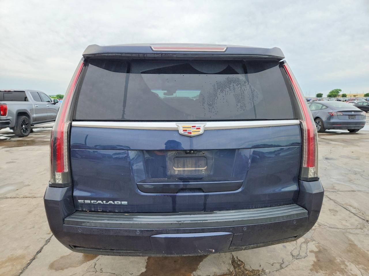 2019 CADILLAC ESCALADE