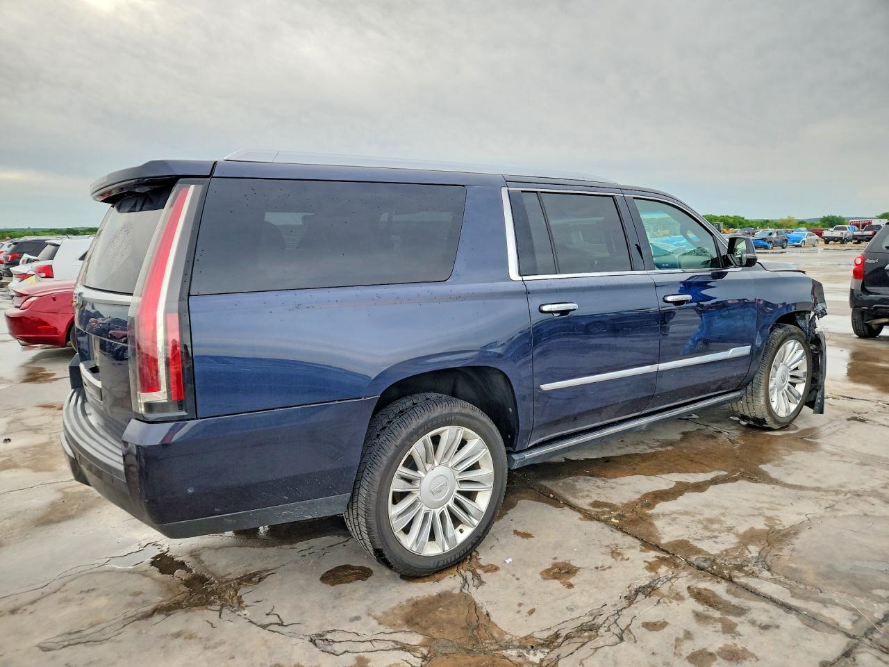 2019 CADILLAC ESCALADE
