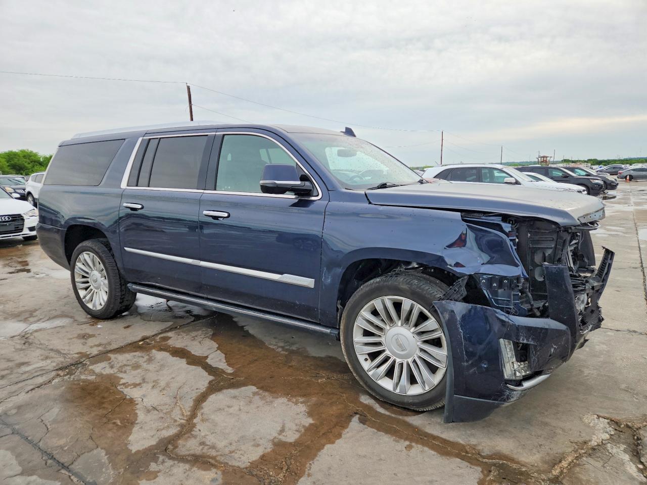 2019 CADILLAC ESCALADE