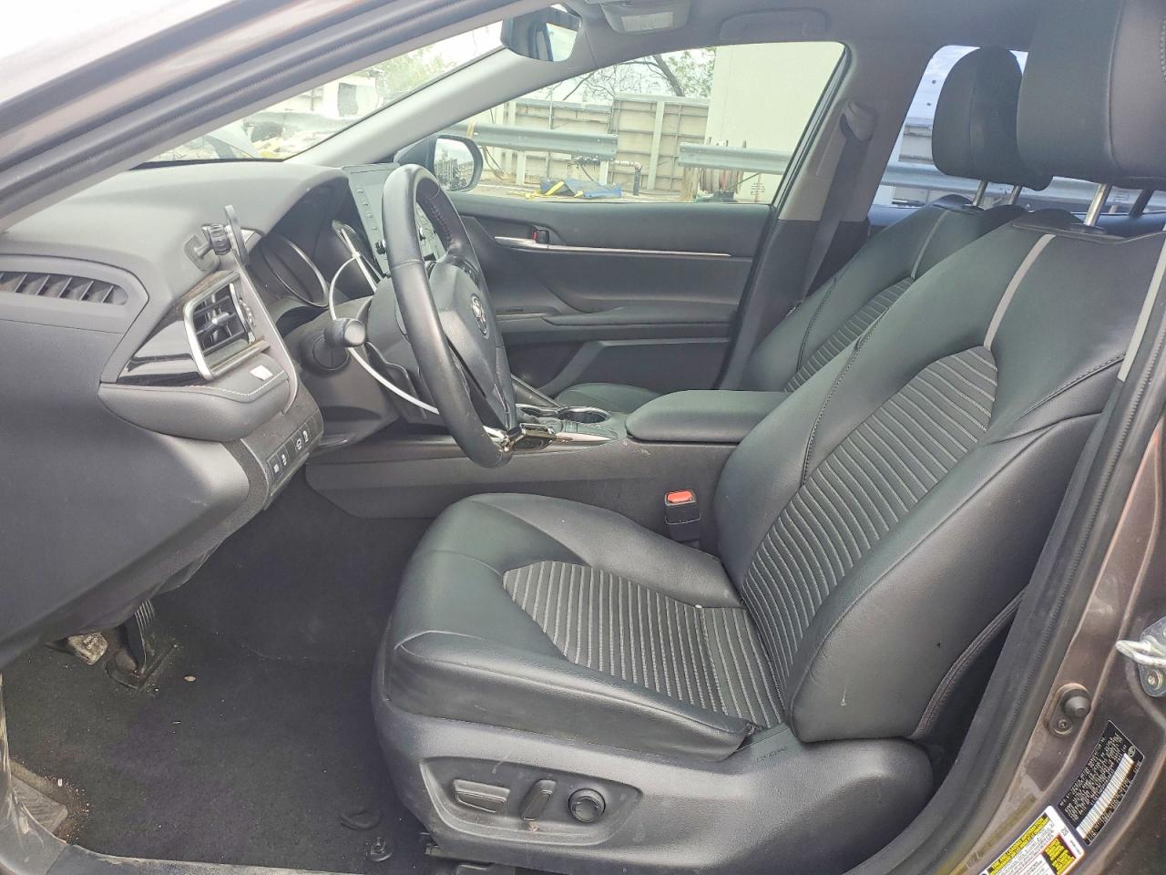 2023 TOYOTA CAMRY