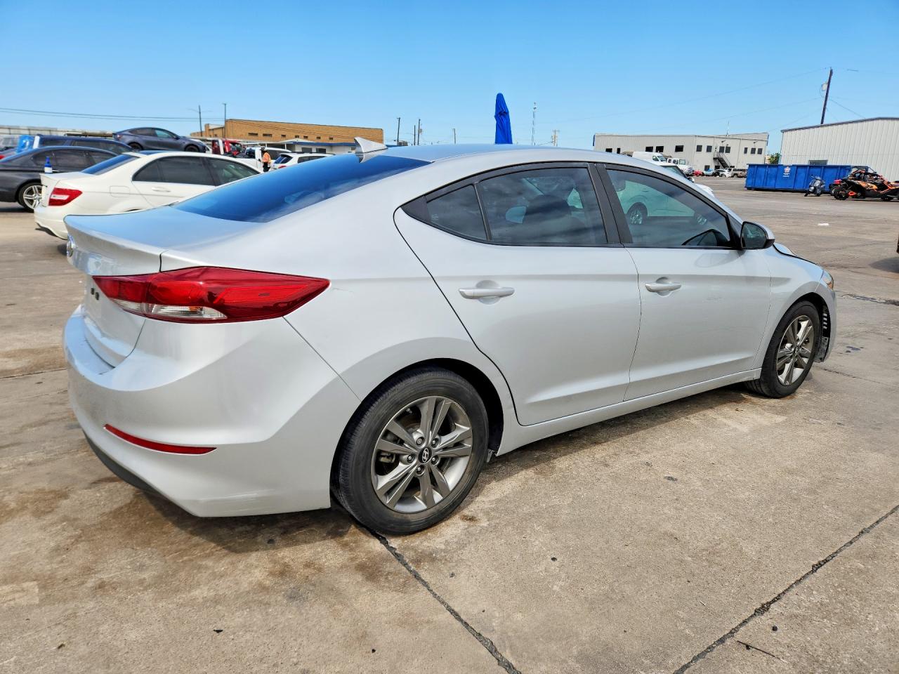 2018 HYUNDAI ELANTRA