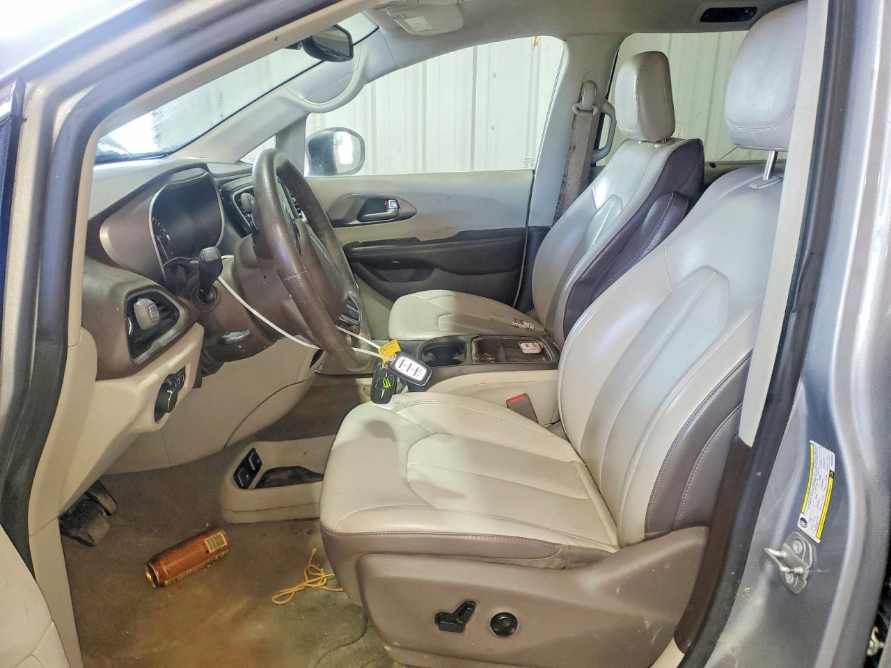 2021 CHRYSLER MINIVAN