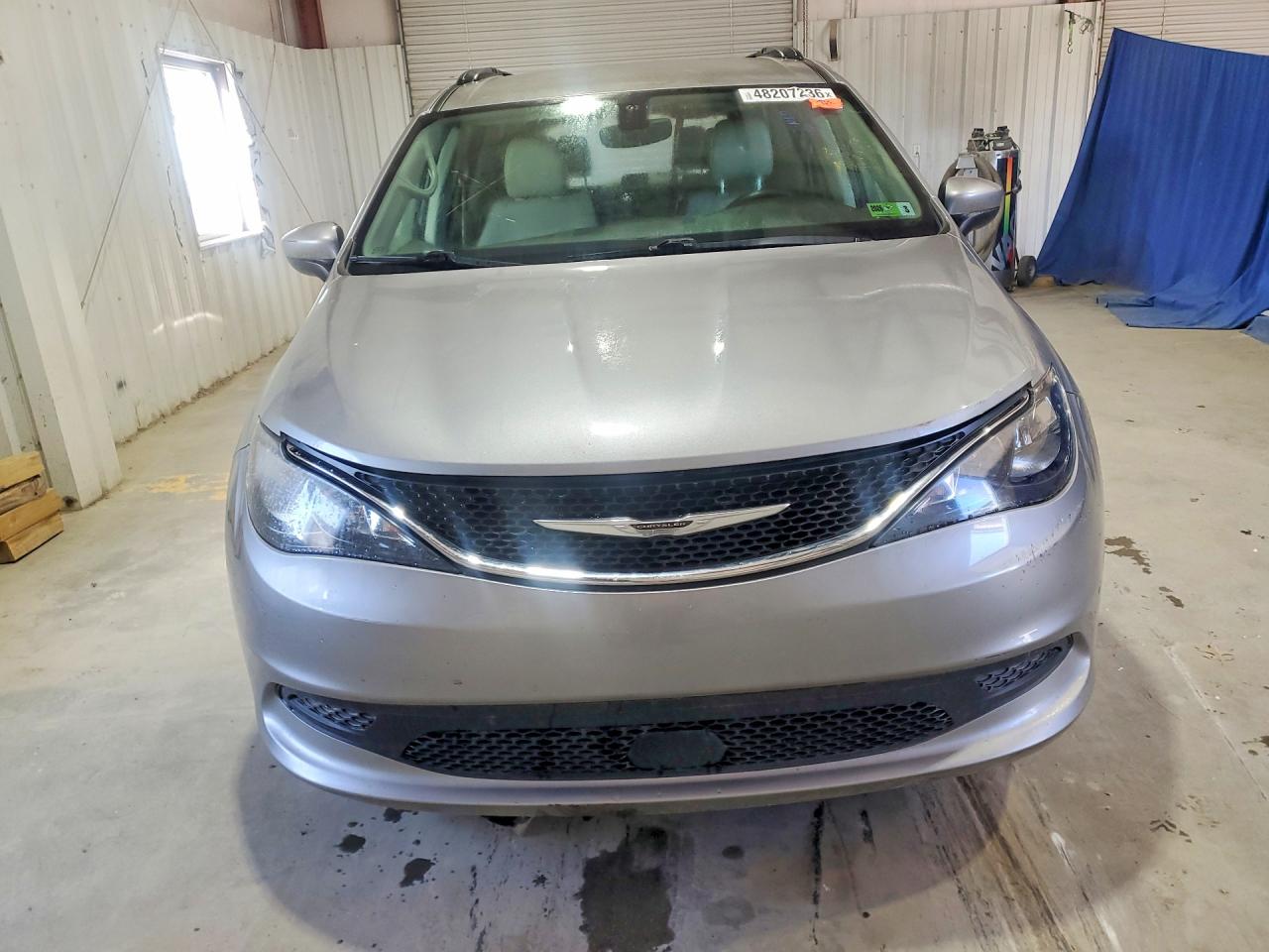 2021 CHRYSLER MINIVAN