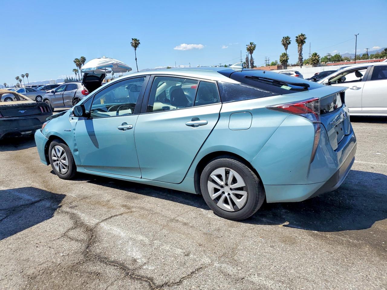 2017 TOYOTA PRIUS