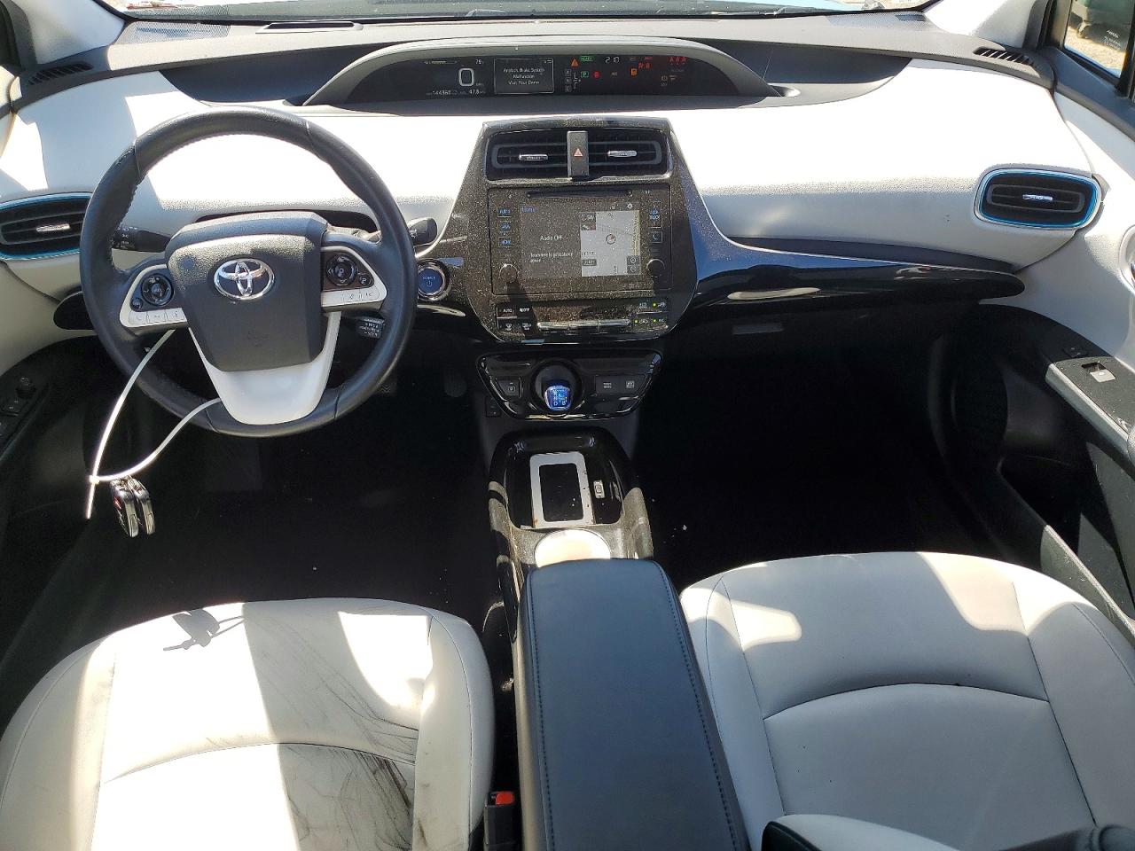 2017 TOYOTA PRIUS