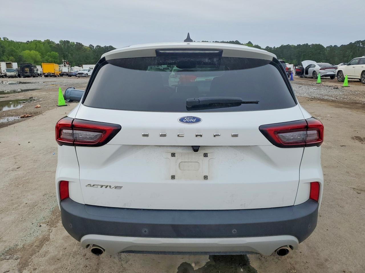2023 FORD ESCAPE