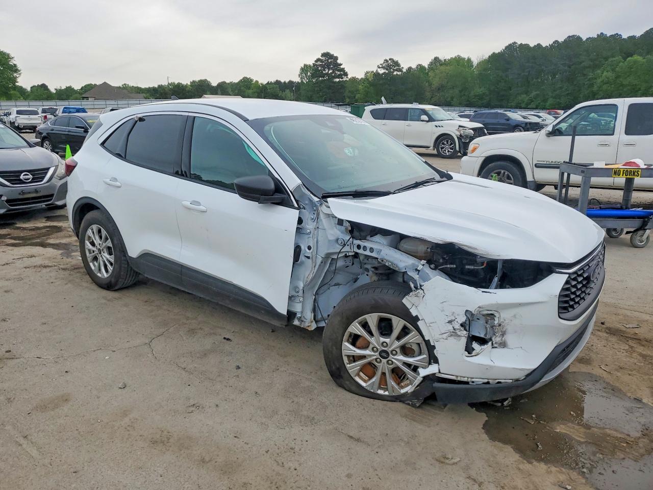 2023 FORD ESCAPE