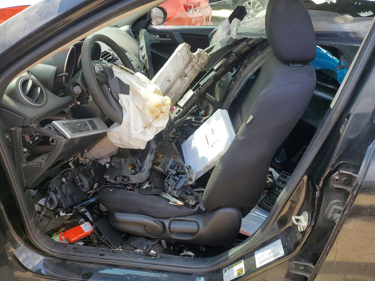 2012 MAZDA 3