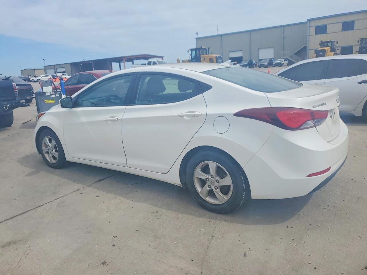 2014 HYUNDAI ELANTRA
