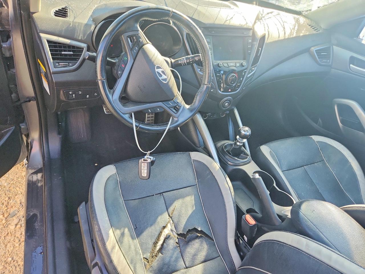 2015 HYUNDAI VELOSTER