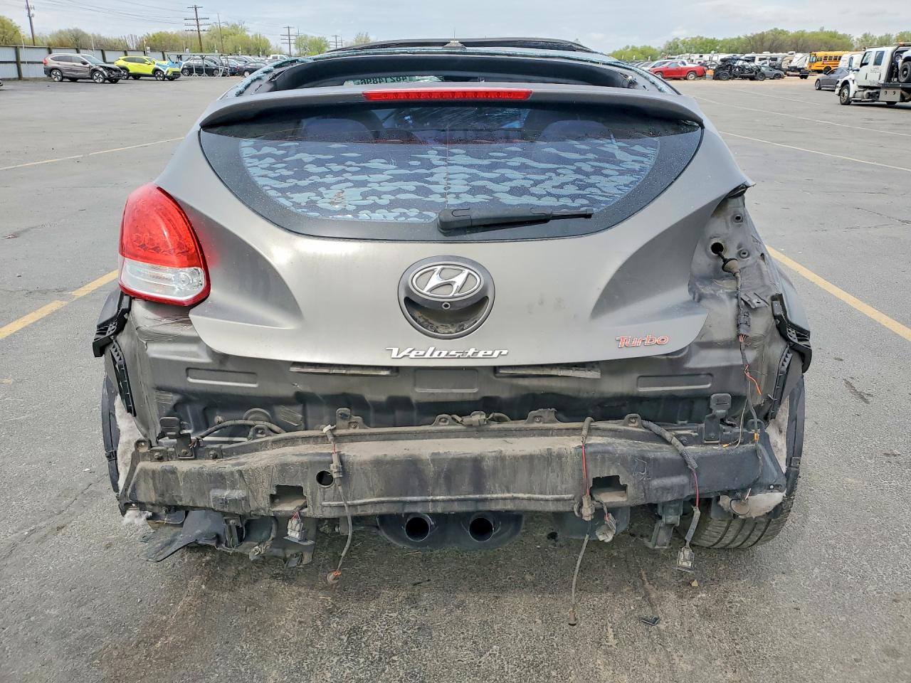 2015 HYUNDAI VELOSTER