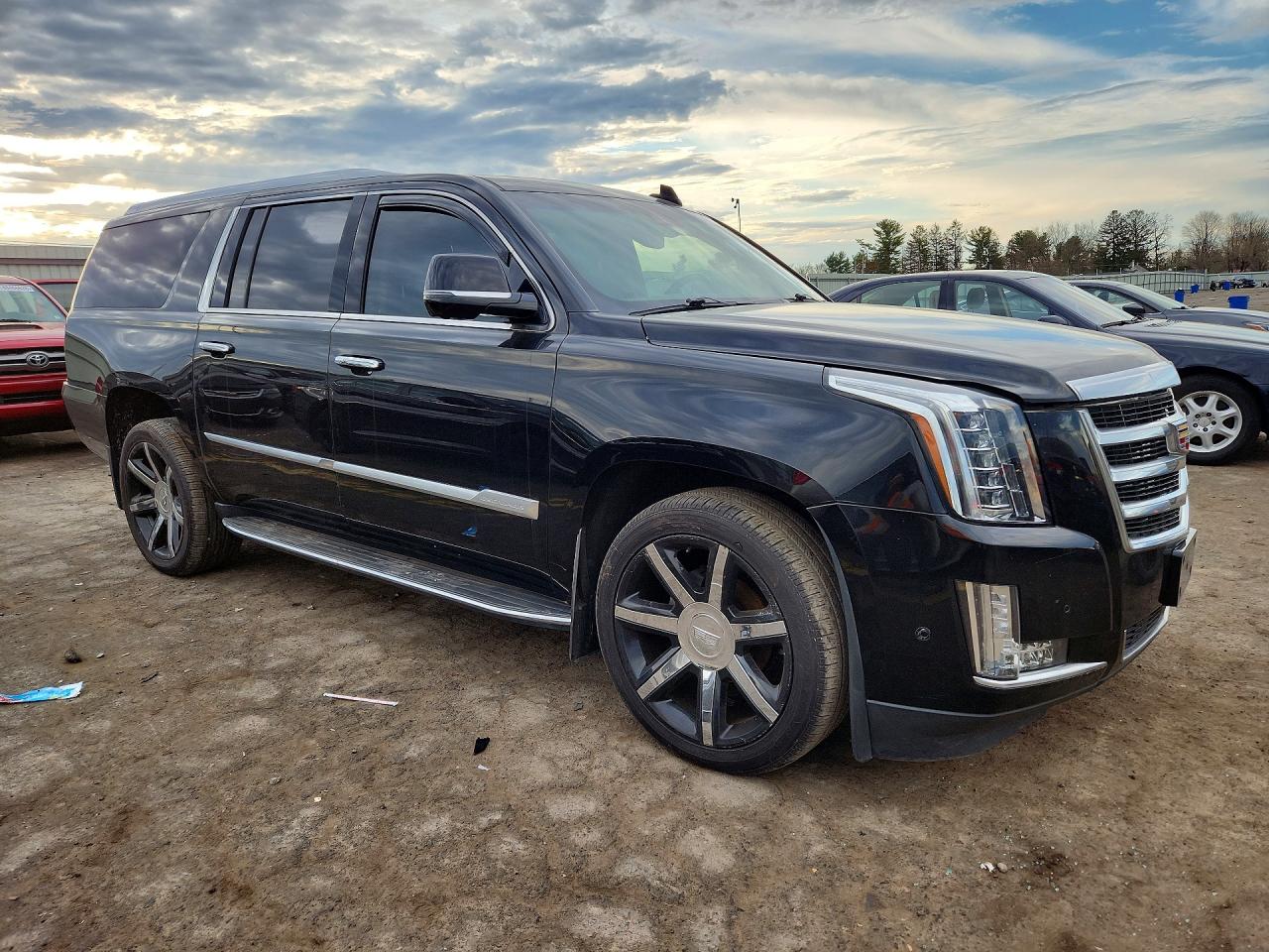 2019 CADILLAC ESCALADE