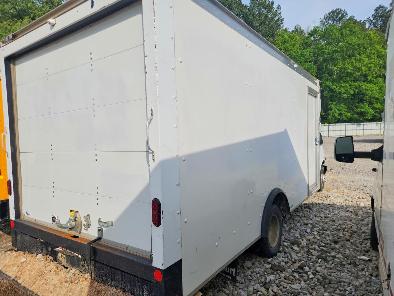 2022 CHEVROLET EXPRESS