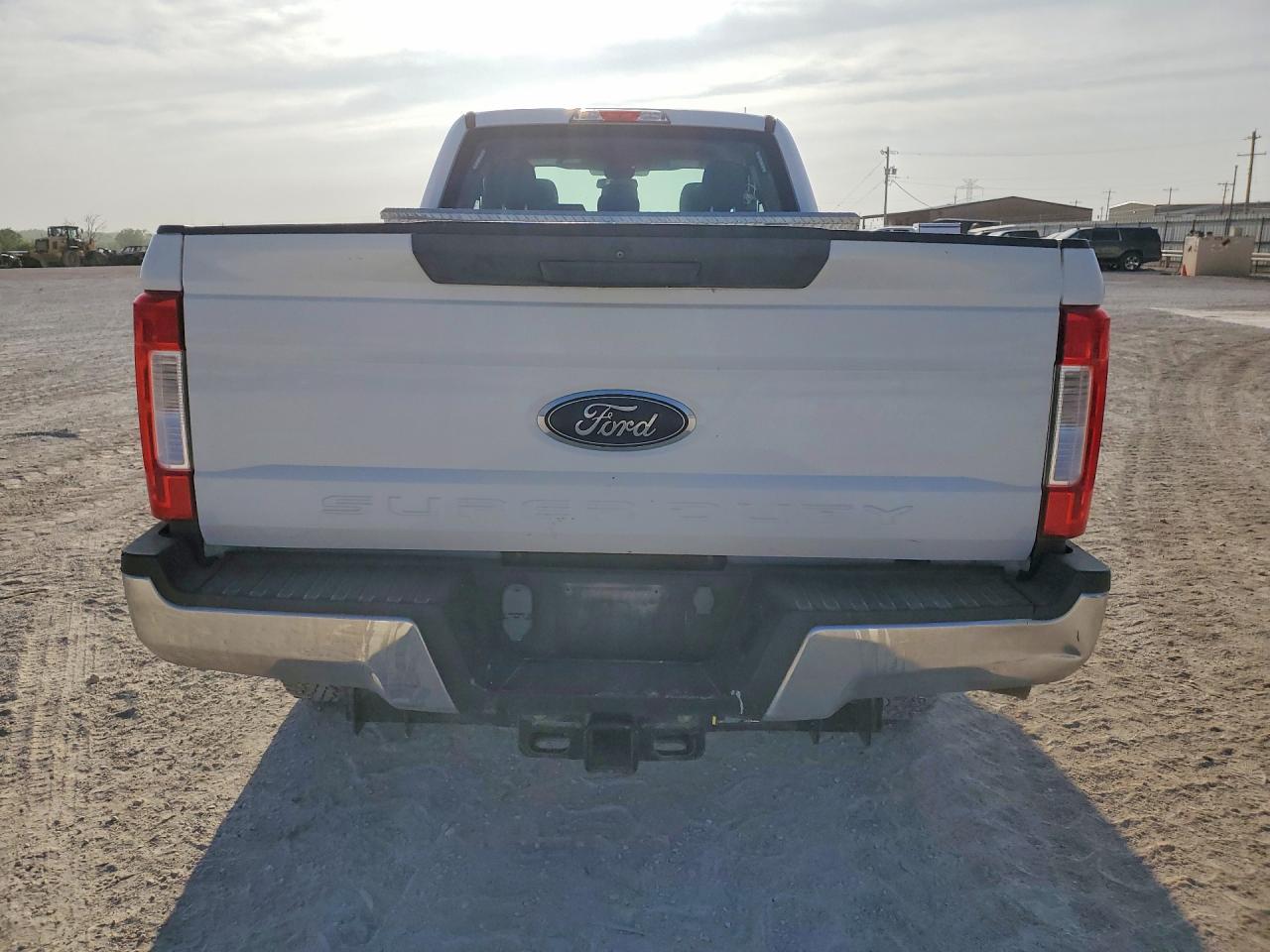 2017 FORD F350