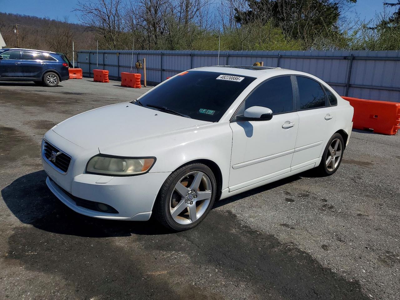 2008 VOLVO S40