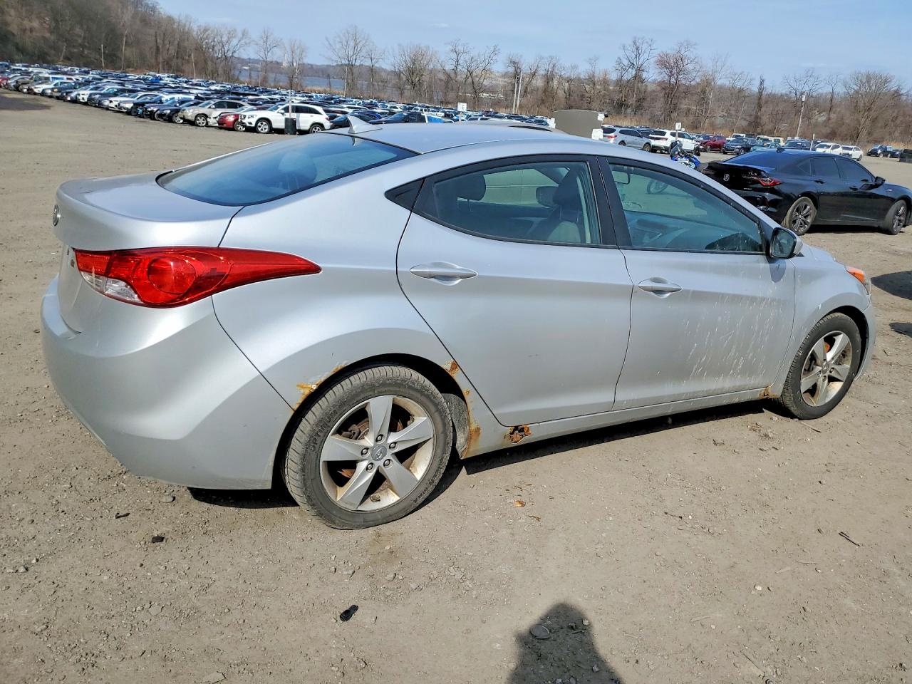 2012 HYUNDAI ELANTRA