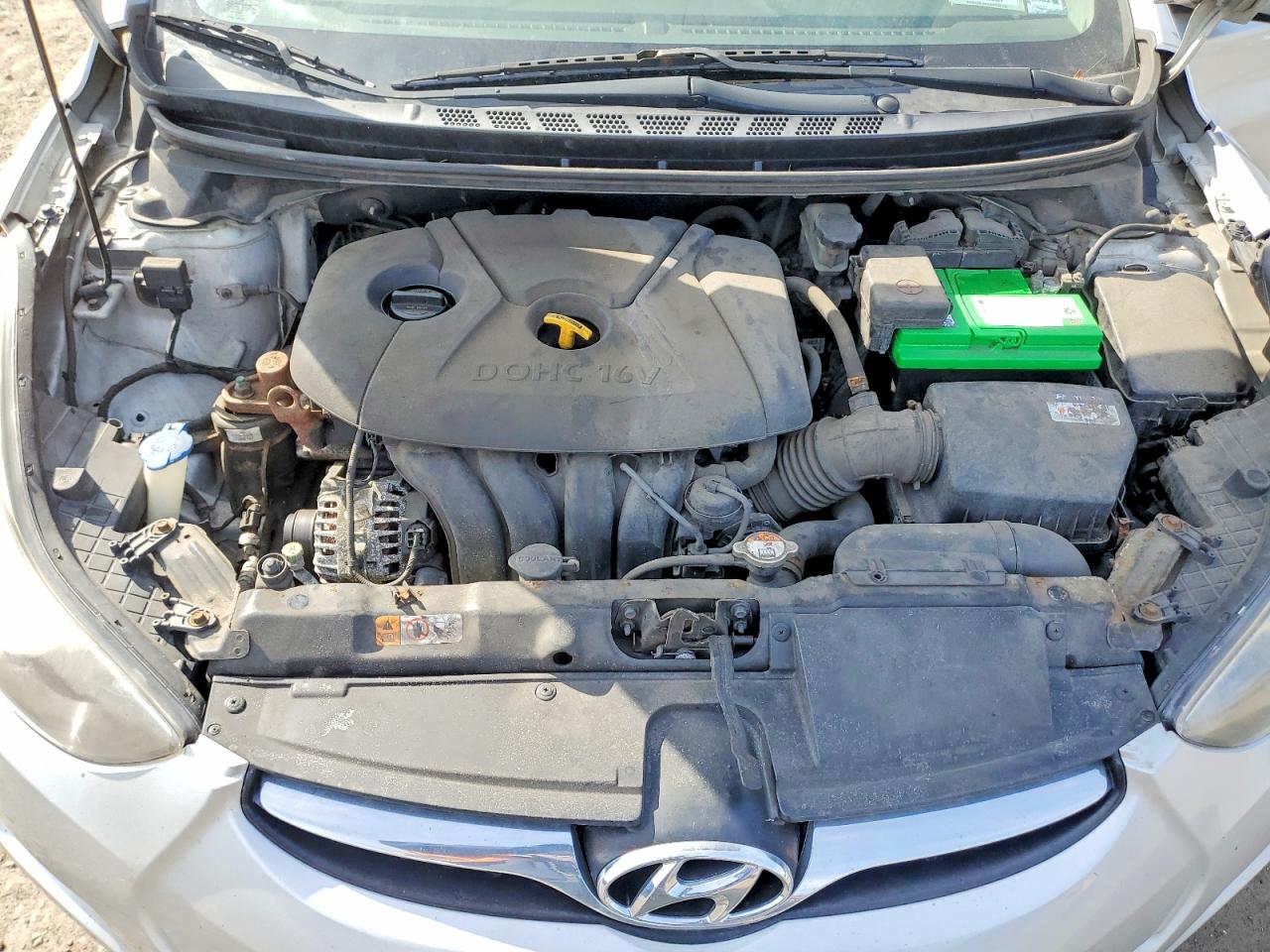 2012 HYUNDAI ELANTRA