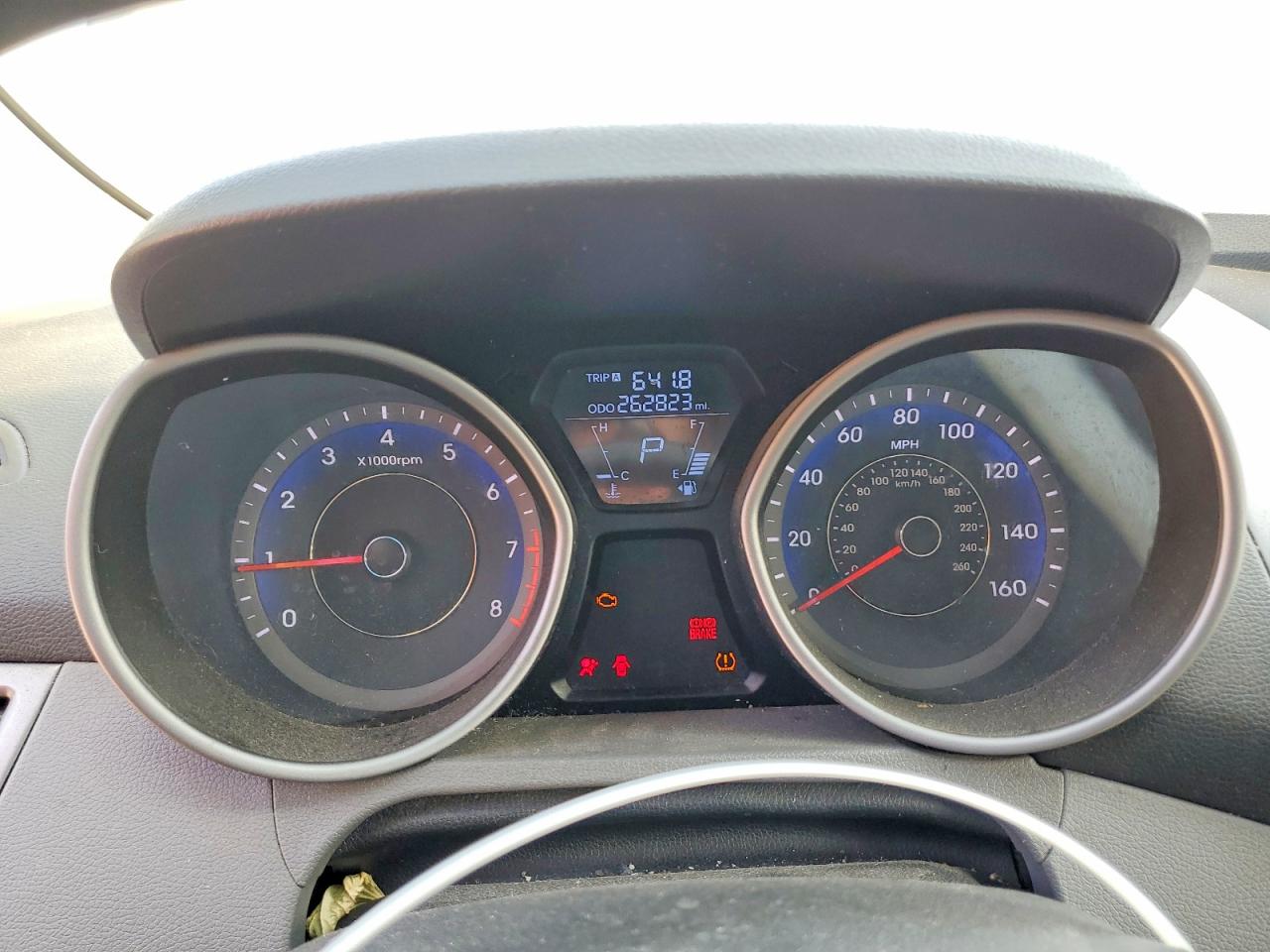2012 HYUNDAI ELANTRA