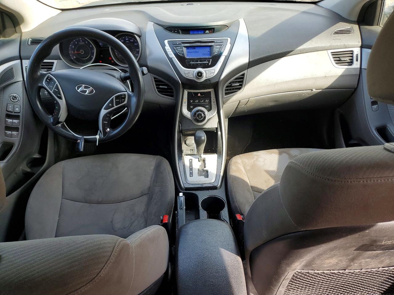 2012 HYUNDAI ELANTRA