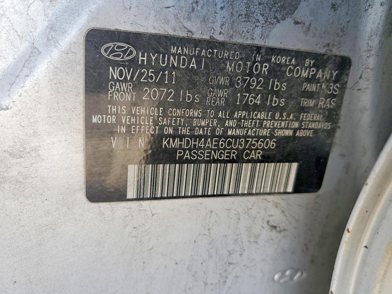 2012 HYUNDAI ELANTRA