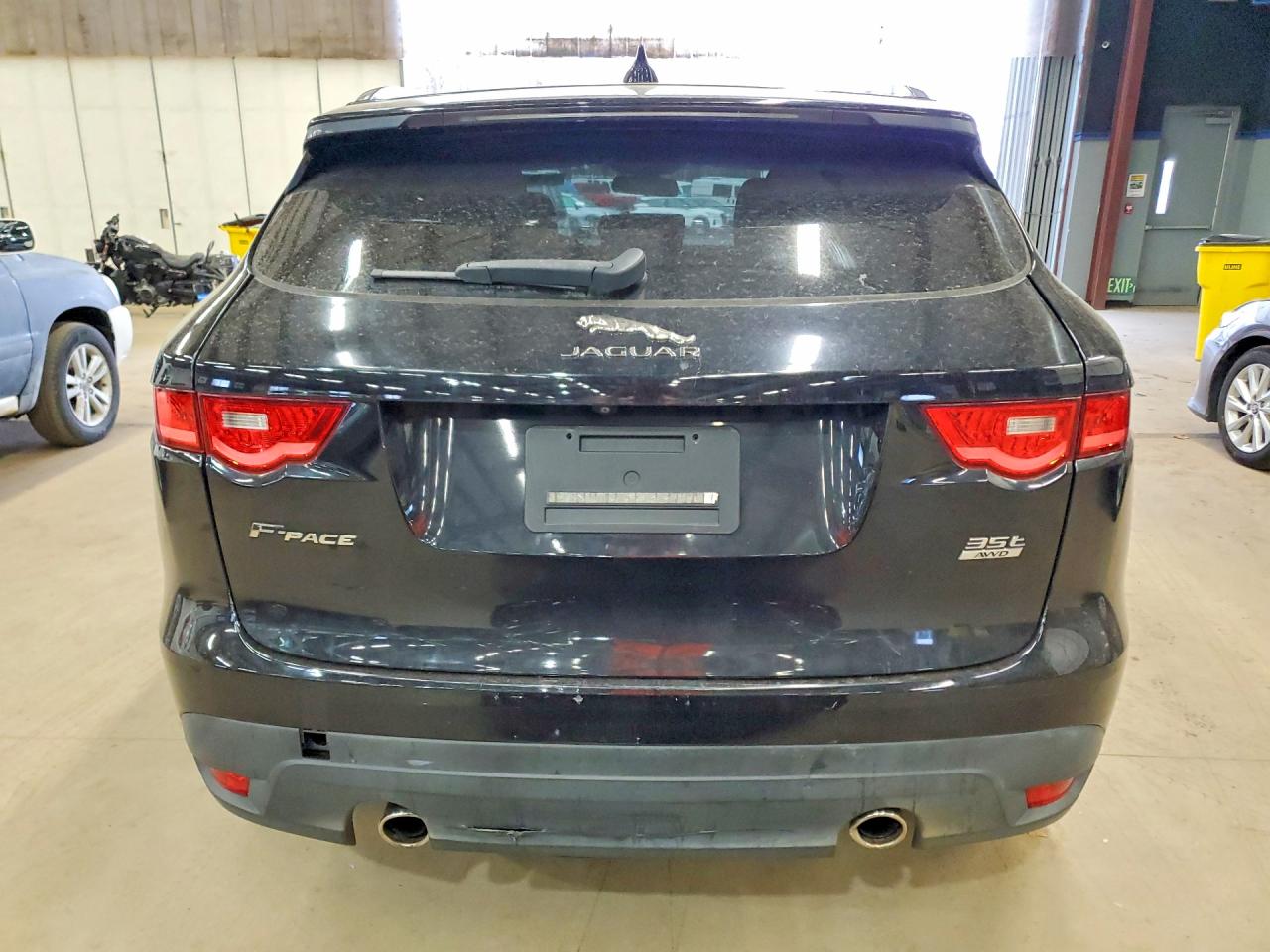 2017 JAGUAR F-PACE