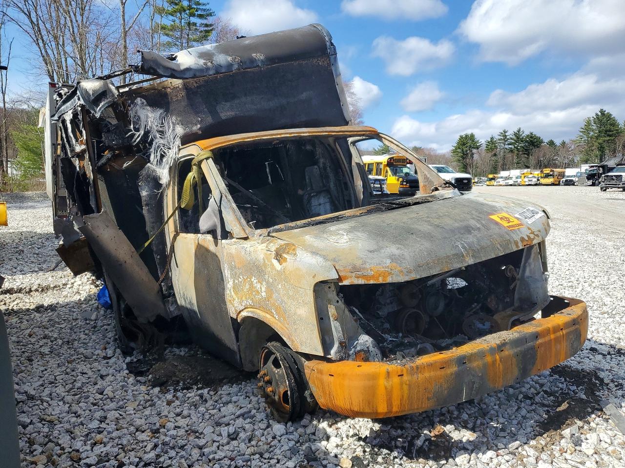 2004 CHEVROLET EXPRESS