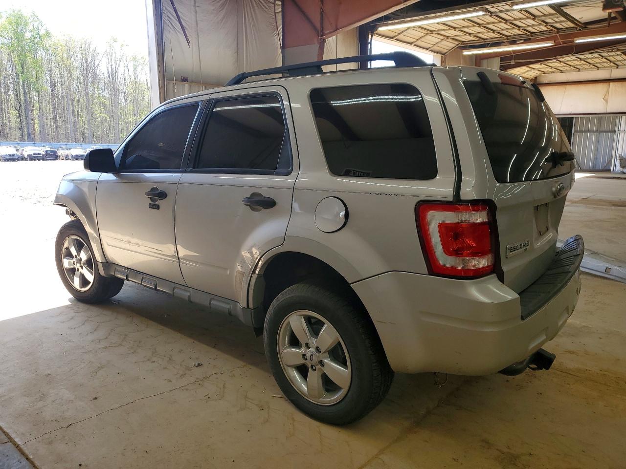 2009 FORD ESCAPE