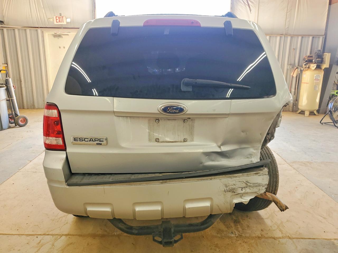 2009 FORD ESCAPE