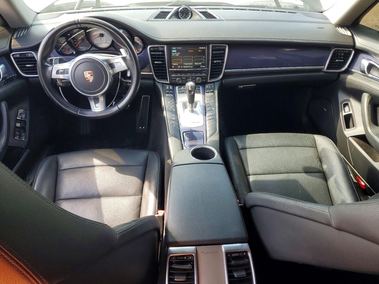 2013 PORSCHE PANAMERA