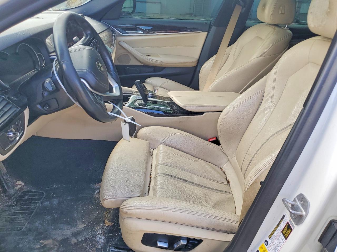 2019 BMW 5 SERIES