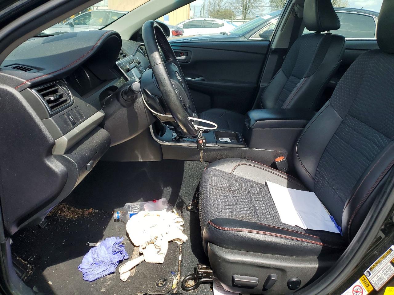2015 TOYOTA CAMRY