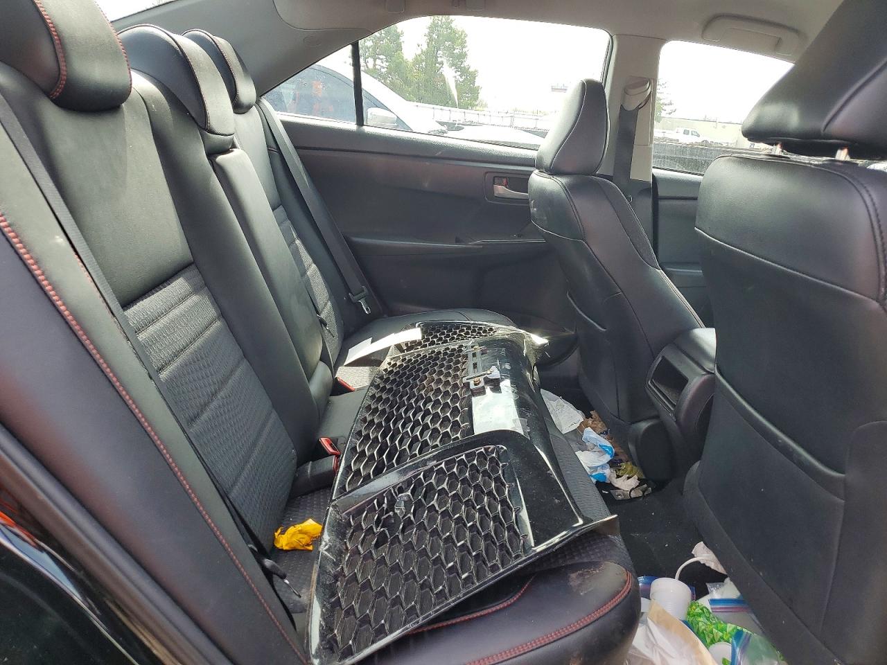 2015 TOYOTA CAMRY