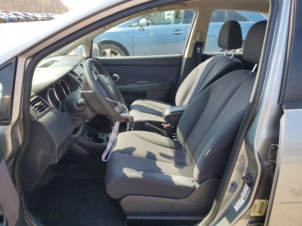 2008 NISSAN VERSA