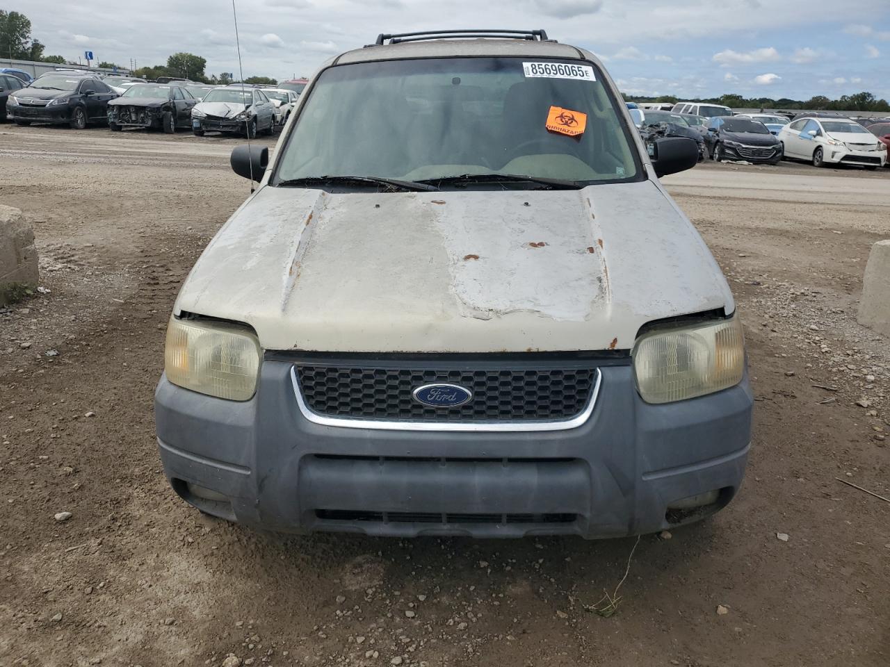 2004 FORD ESCAPE