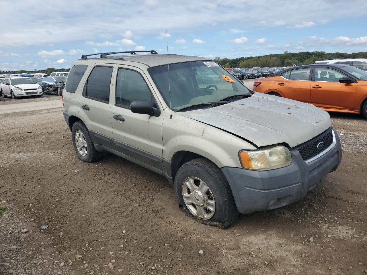 2004 FORD ESCAPE