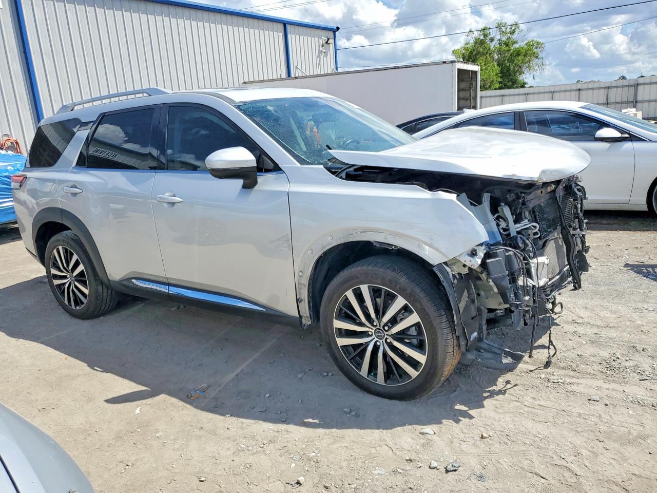 2023 NISSAN PATHFINDER