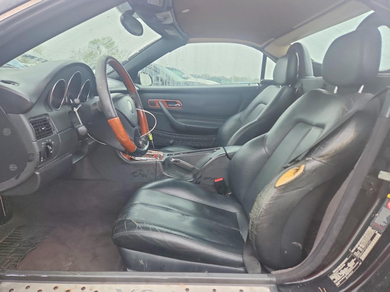 2002 MERCEDES-BENZ SLK-CLASS
