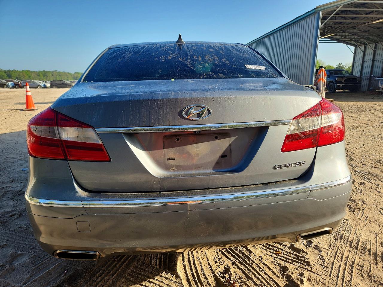2014 HYUNDAI GENESIS