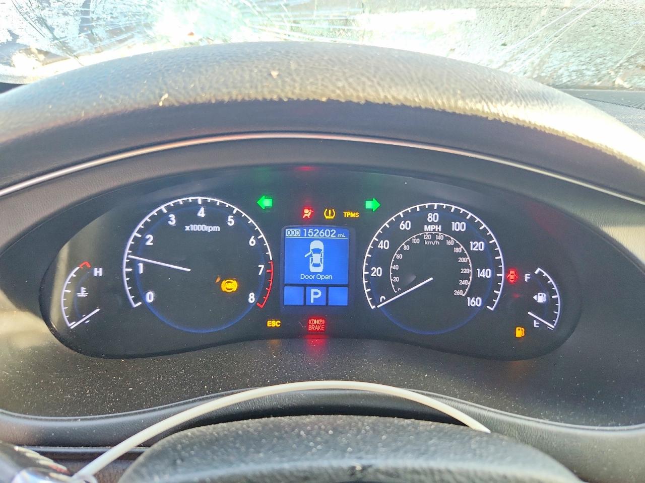 2014 HYUNDAI GENESIS