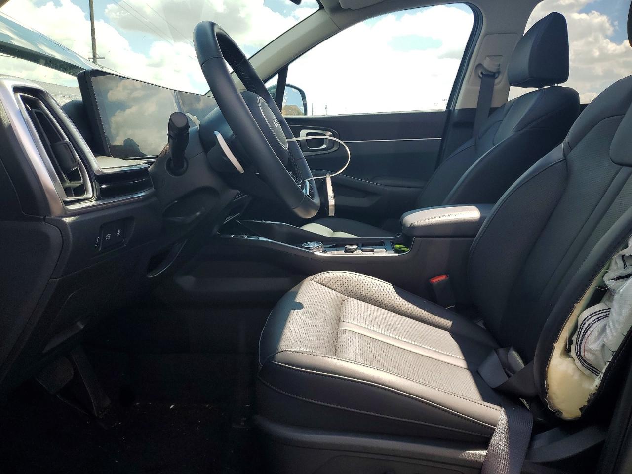 2025 KIA SORENTO