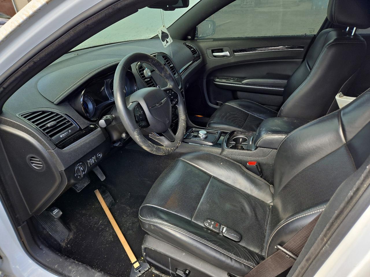 2023 CHRYSLER 300