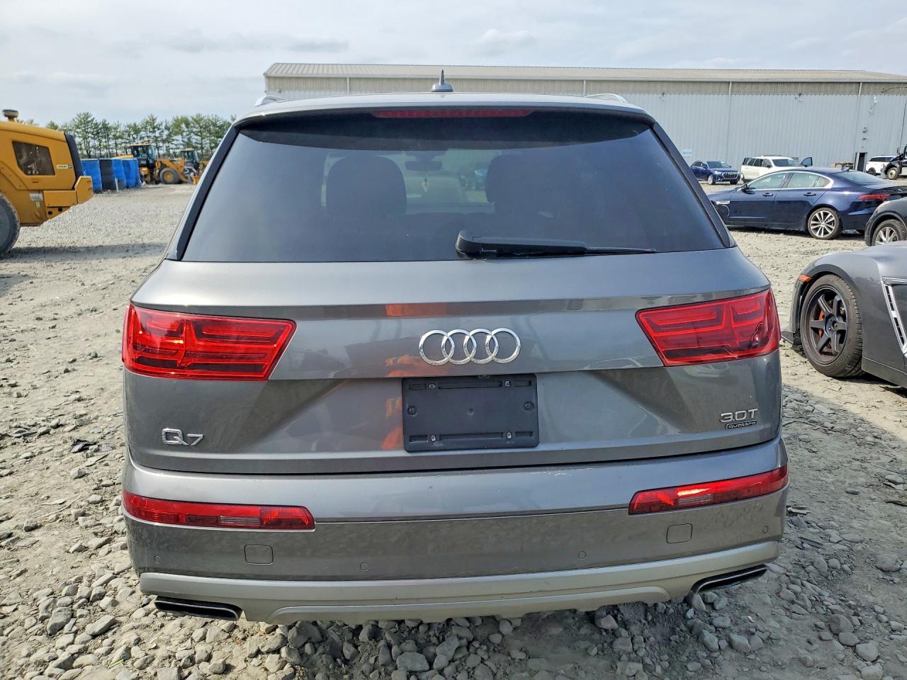 2017 AUDI Q7