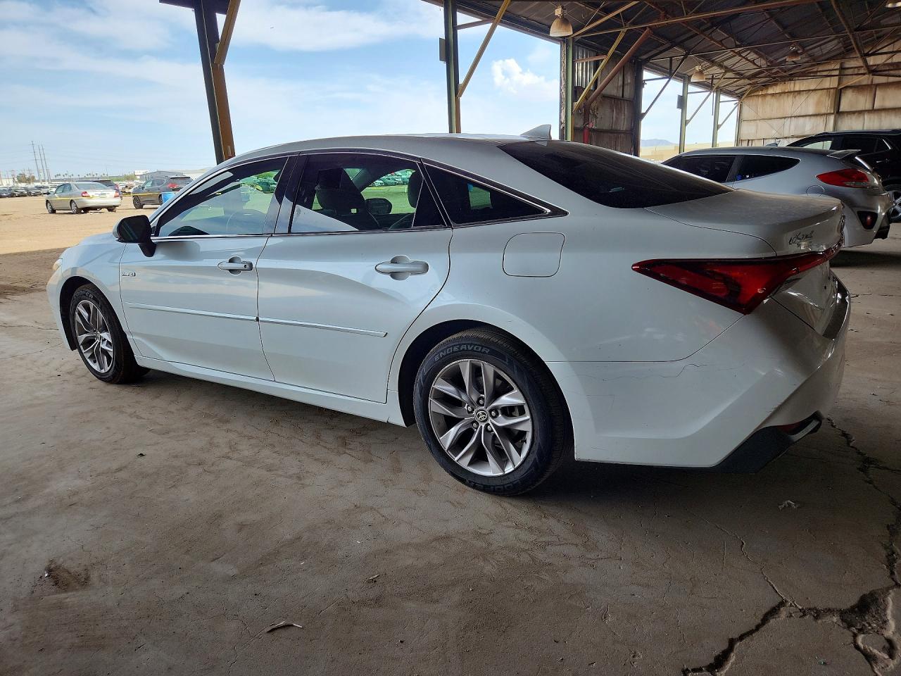 2020 TOYOTA AVALON