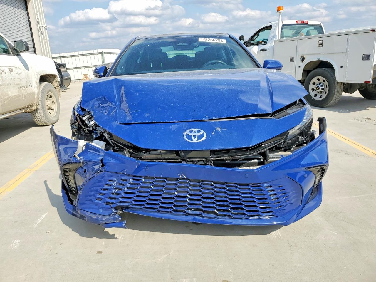 2025 TOYOTA CAMRY