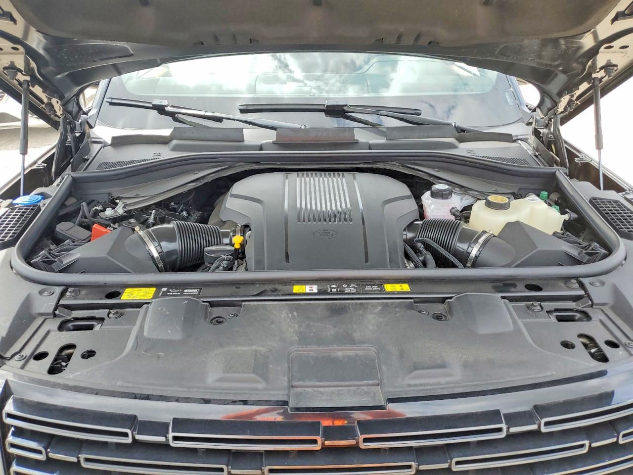 2025 LAND ROVER RANGEROVER