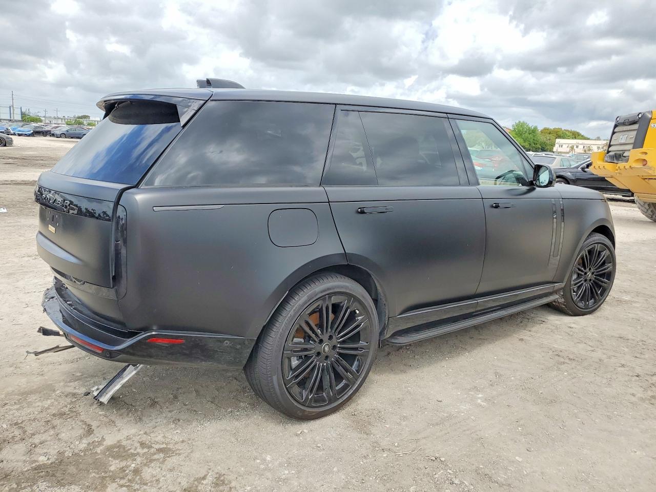 2025 LAND ROVER RANGEROVER